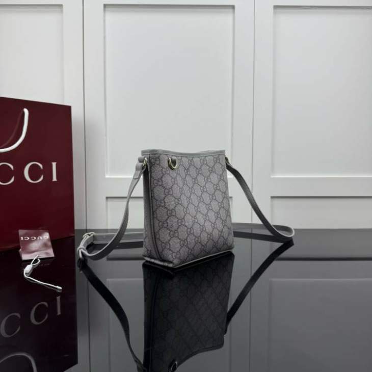 Picture of Gucci Handbags _SKUfw241224526fw